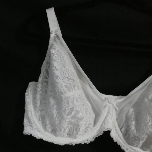DEESSE LINGERIE | 40 DDD / E | Elegant White Lace Bra | *Padding Not Included - Picture 3 of 16